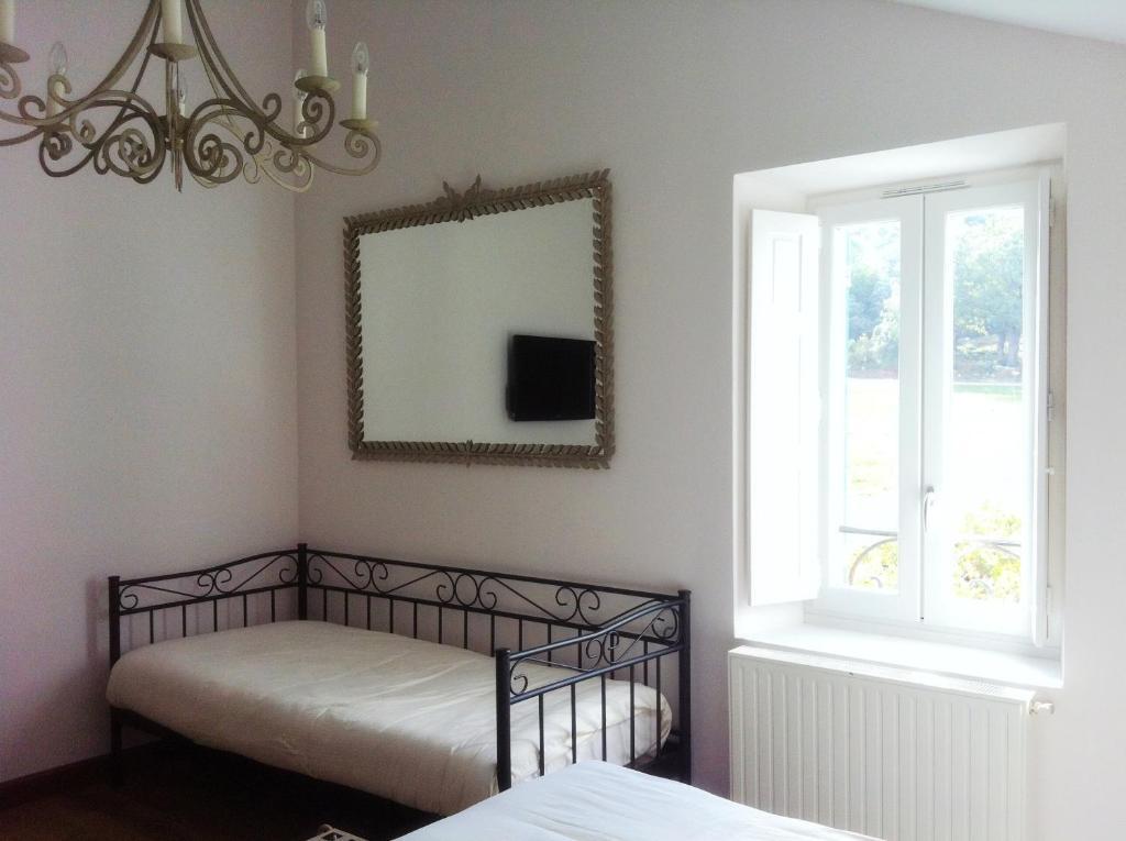 Les Terres De Saint Hilaire Bed & Breakfast Ollieres Room photo